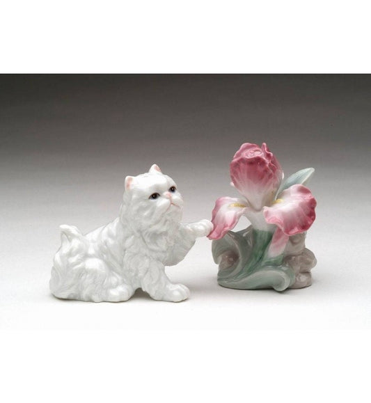Cat in the Garden Salt and Pepper Shakers, Cute Cat, Spring Decor